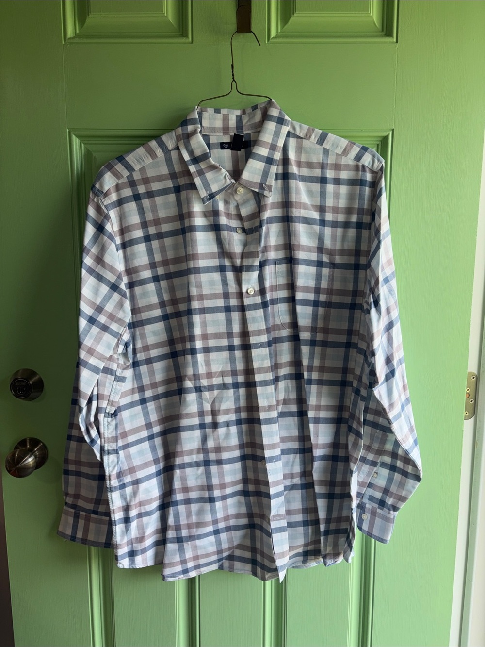 GAP Standard Fit Button Down - Men’s size XXL